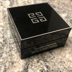 Givenchy Poudre Premiere